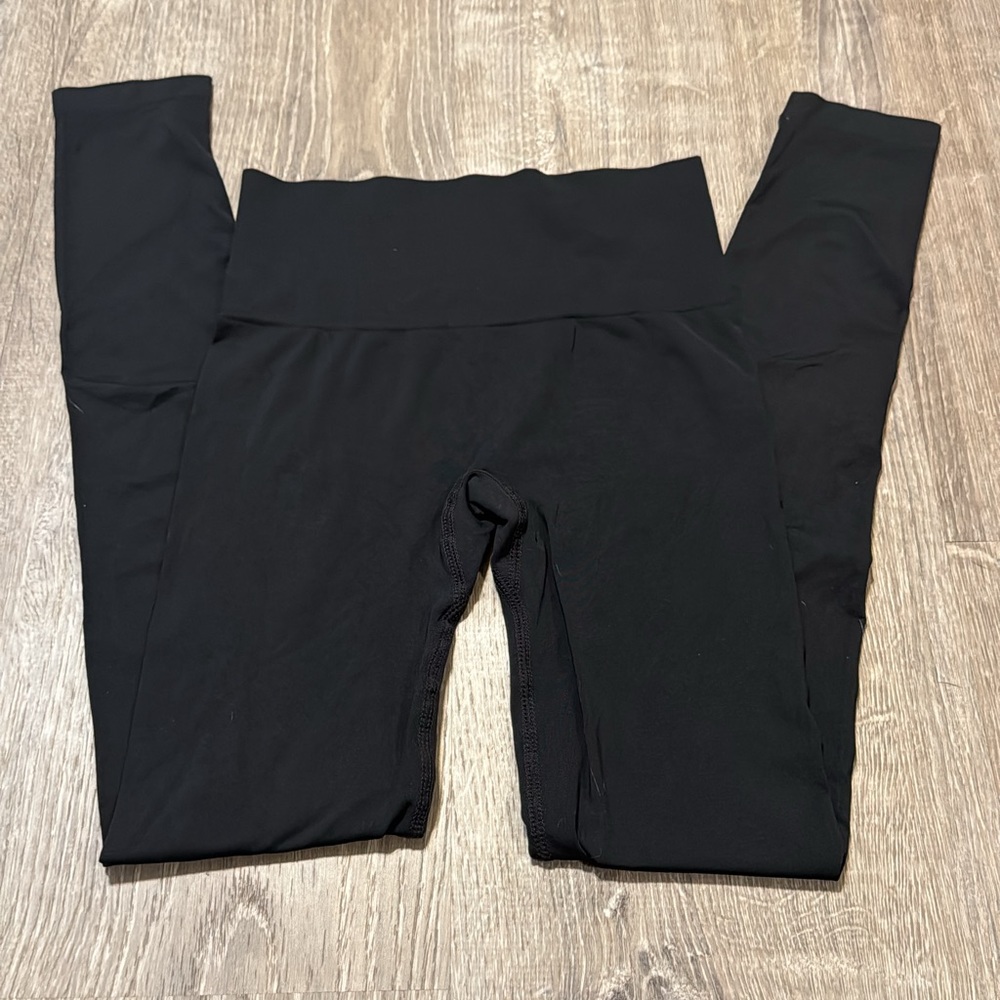 Skims Smoothing Leggings XS